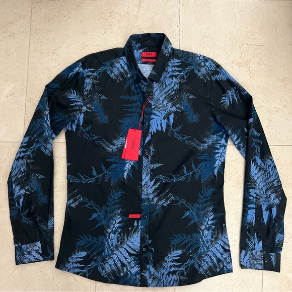 Hugo Boss / Extra Slim Fit Shirts Size L Hugo Boss / Extra Slim Fit Shirts Size L